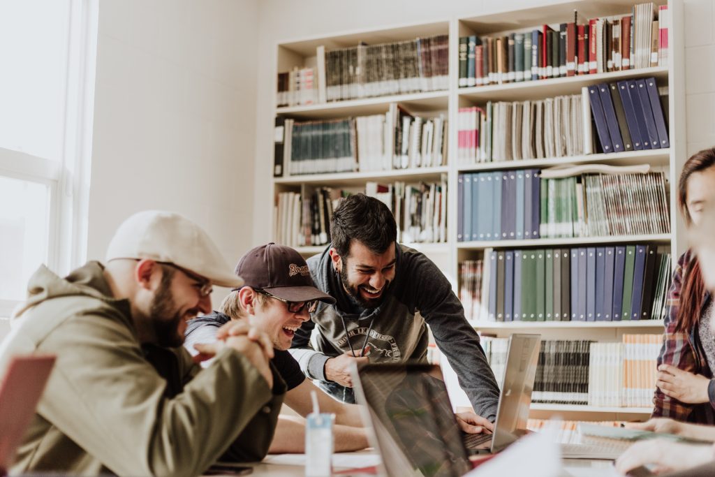 Explorez les opportunités de la formation Web 3 pour une carrière numérique réussie