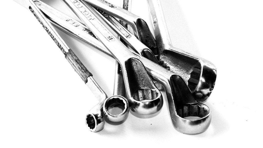 How to fix a ratchet spanner?